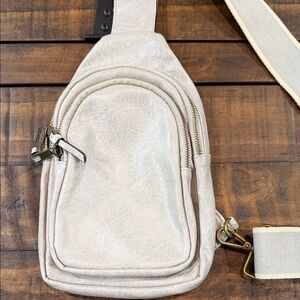 Wonderly Off-White Crossbody Bag